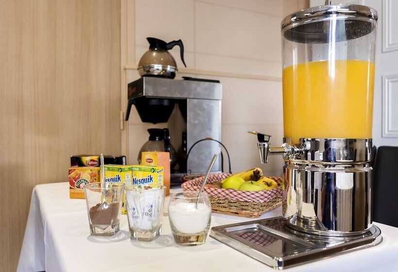 Logis Hotel Restaurant Croix Verte