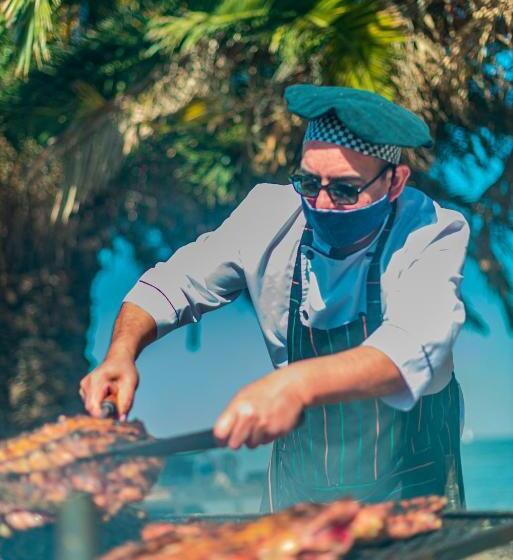 Marina Del Faro Resort