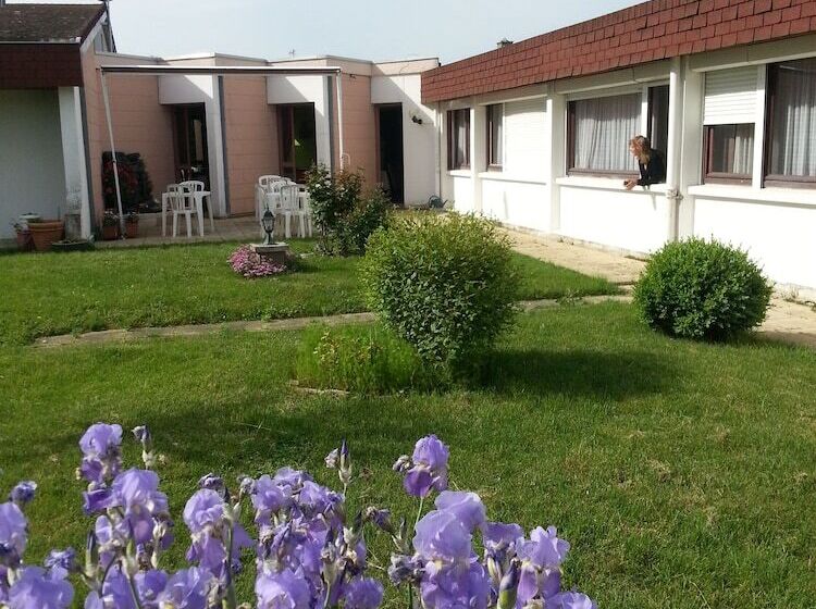 מוטל Les Jardins Du Forez