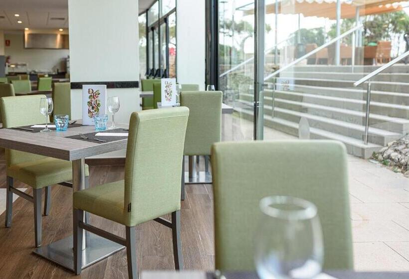 リゾートホテル Fergus Cap Roig