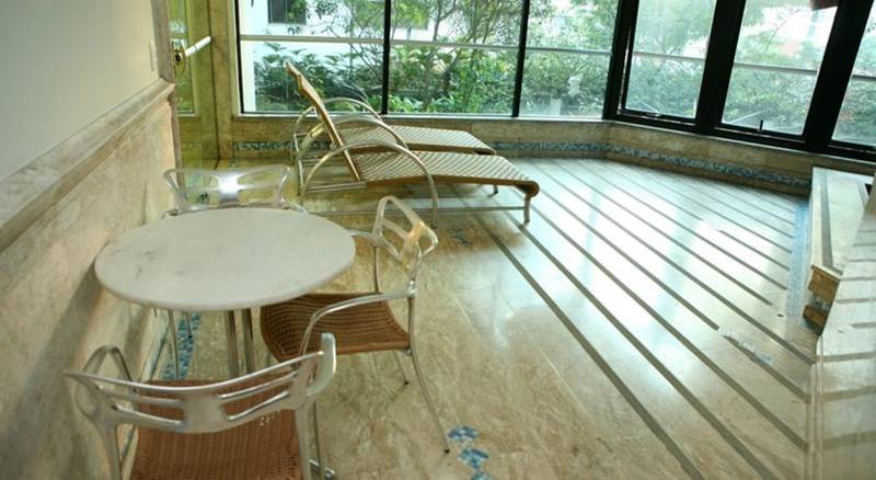 Transamerica Paradise Garden