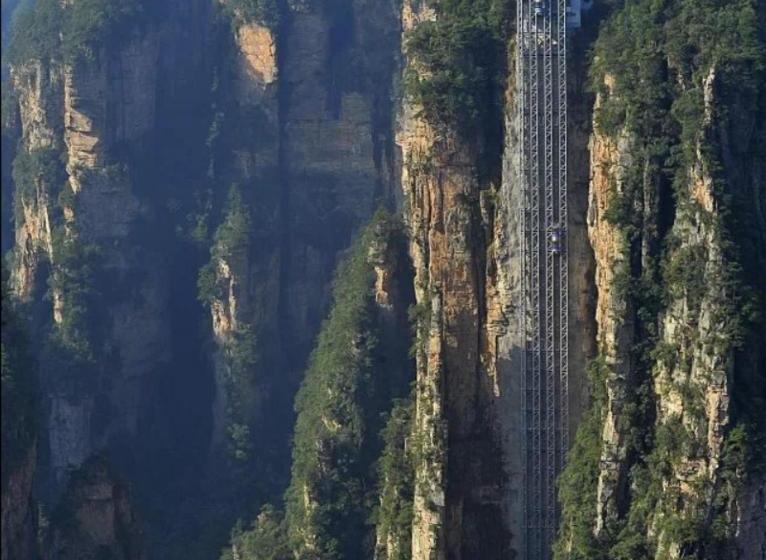 בית מלון כפרי 7 Days  Zhangjiajie Tianmenshan Ropeway Station Branch