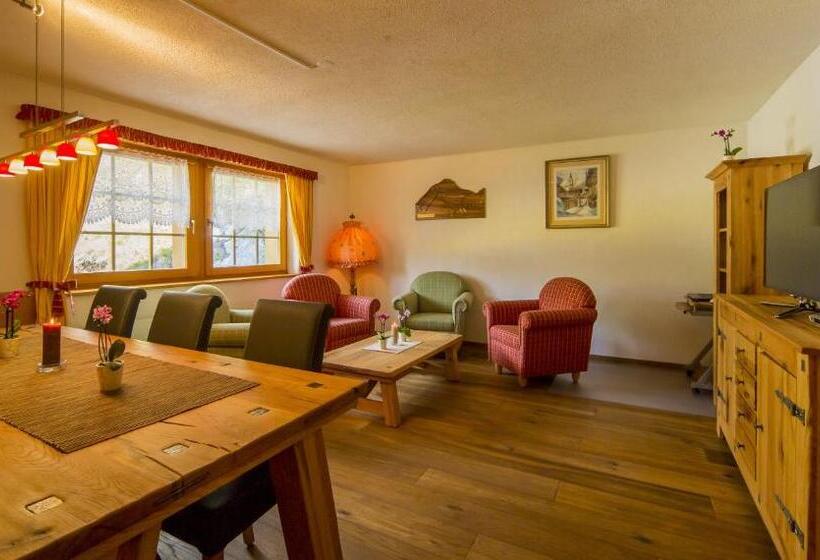 Alpenhotel Zur Wildi Lauchernalp