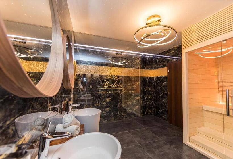 مبيت وإفطار Kalvin Restaurant & Pension