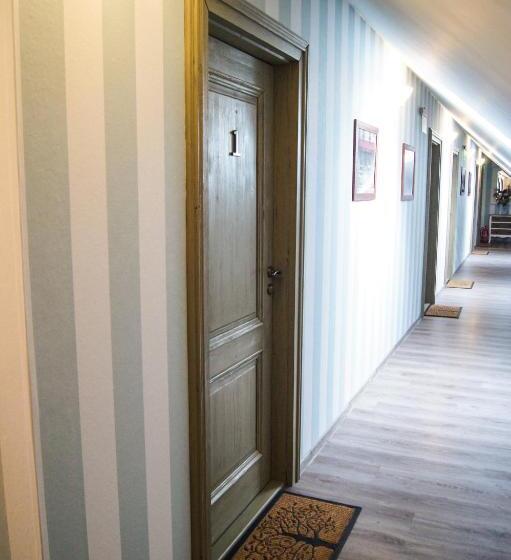 مبيت وإفطار Kalvin Restaurant & Pension