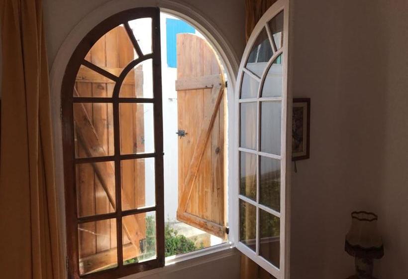 مبيت وإفطار Villa Nora