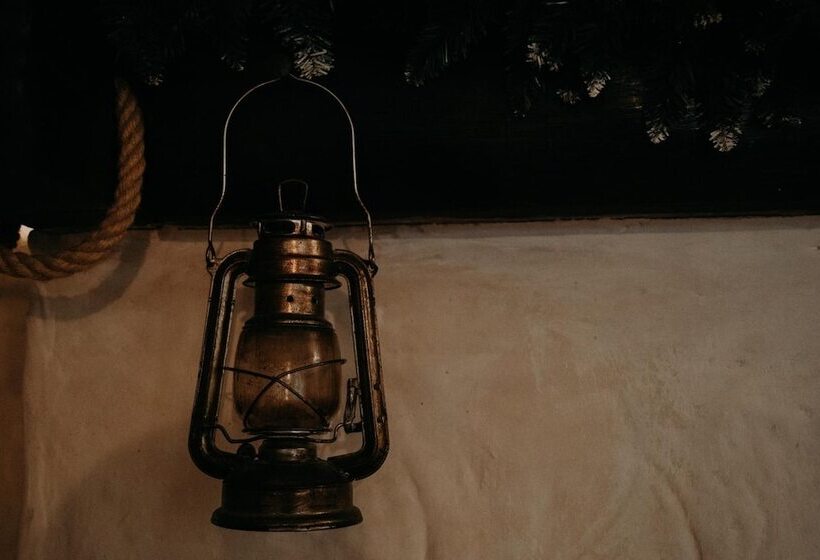 Elbrus Hiloft Hostel