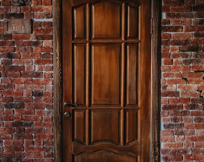 Elbrus Hiloft Hostel