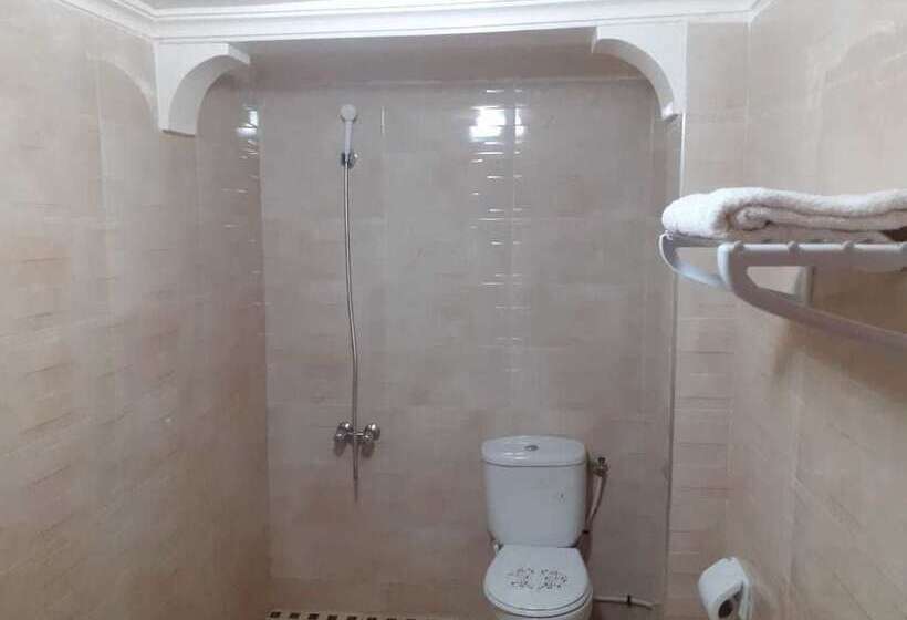 مسافرخانه Hagounia