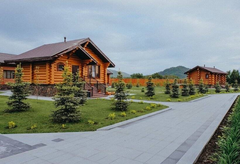 فندق فئة نجمة واحدة Tainy Kamchatki