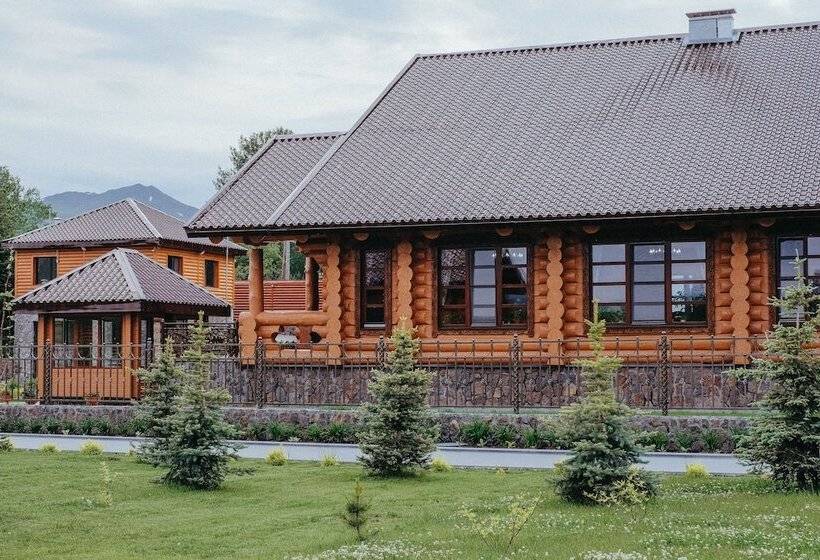 فندق فئة نجمة واحدة Tainy Kamchatki