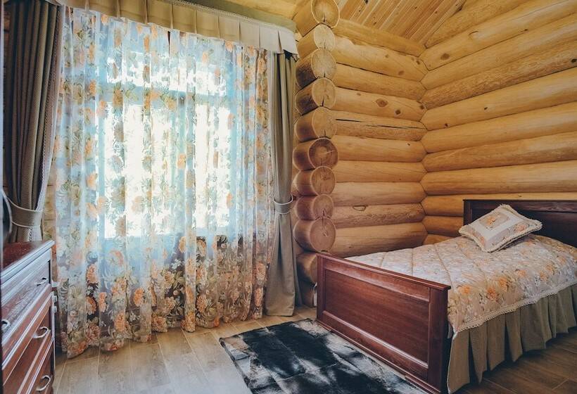 فندق فئة نجمة واحدة Tainy Kamchatki