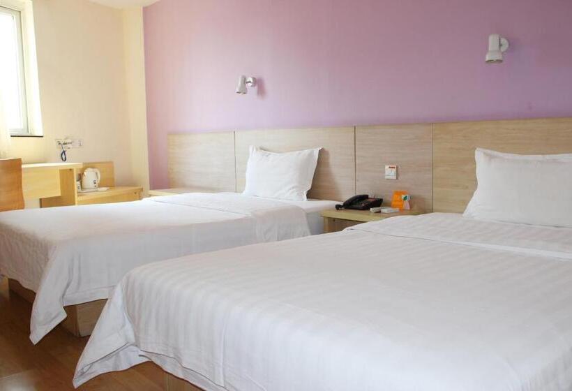 호텔 7days Inn Deyang Zhongjiang Kuishan Park