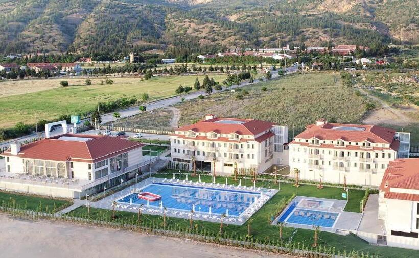 هتل Adempi̇ra Termal&spa