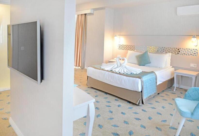 هتل Adempi̇ra Termal&spa