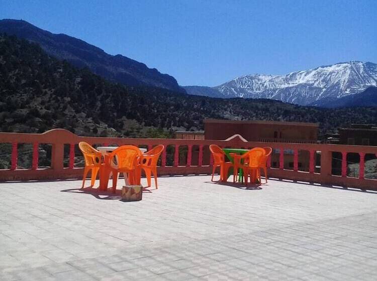 هتل Auberge Restaurant Les Coquelicots