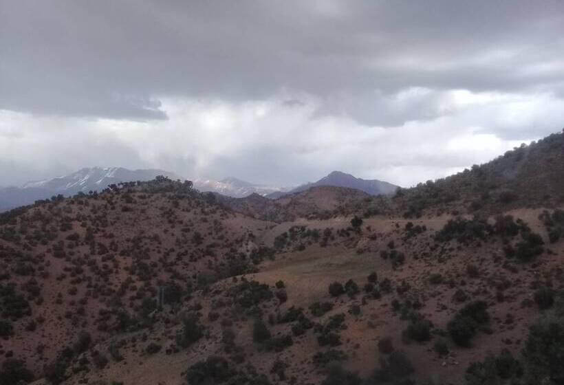 هتل Auberge Restaurant Les Coquelicots