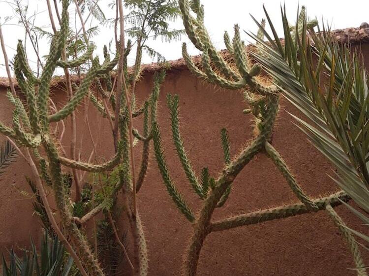 هتل Auberge Restaurant Les Coquelicots