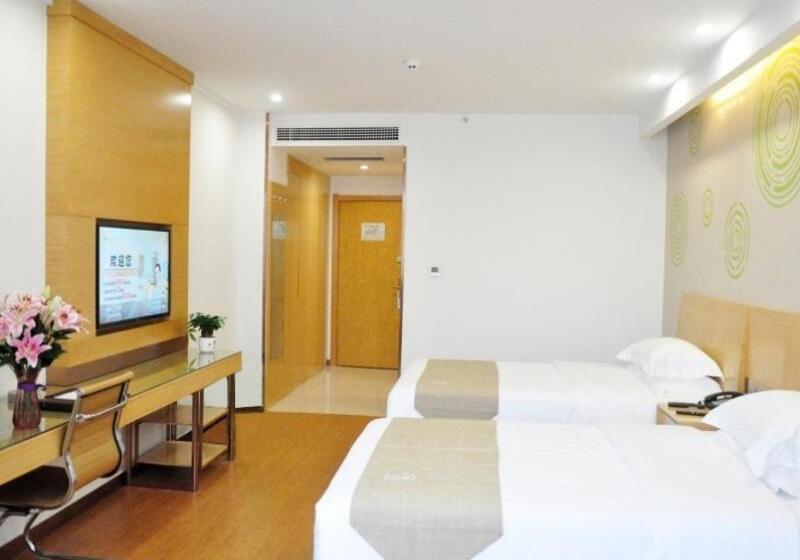 בית מלון כפרי Greentree Inn Henan Jiaozuo Mengzhou Huifeng Road Express