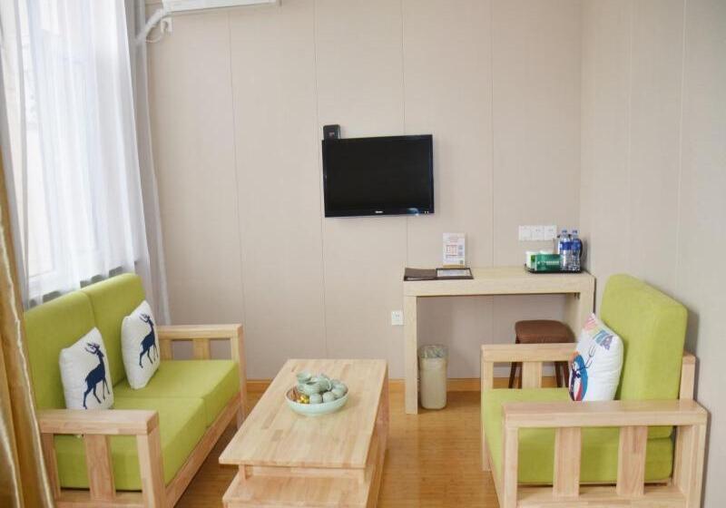 בית מלון כפרי Greentree Inn Shanxi Taiyuan Gujiao East Dachuan Road Express