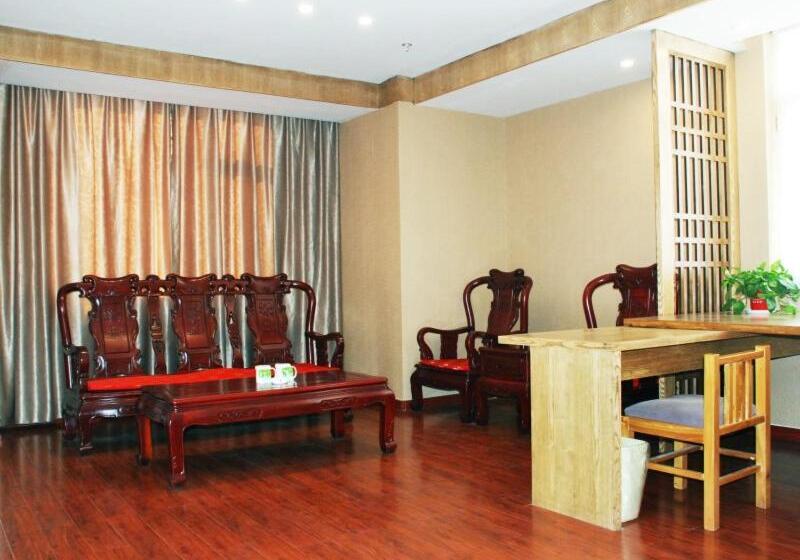 ホテル Greentree Inn Shandong Weifang Linqu Zhanqian Road Luchuan Business