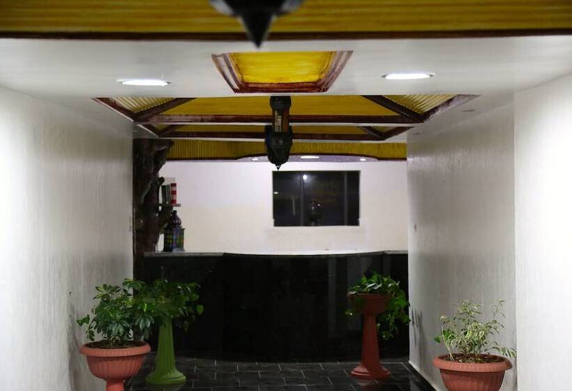 Отель La Belle Vue