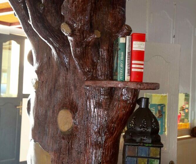 Отель La Belle Vue