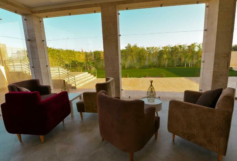 هتل Le Pavillon D'or