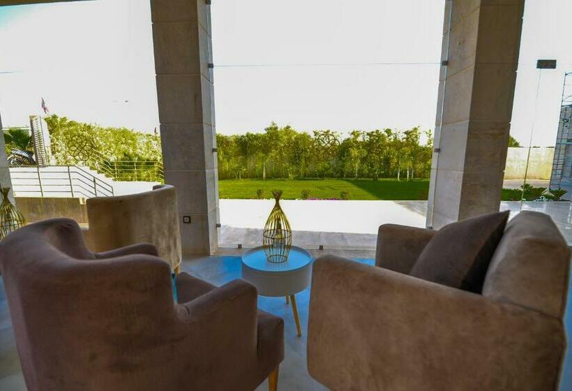 هتل Le Pavillon D'or