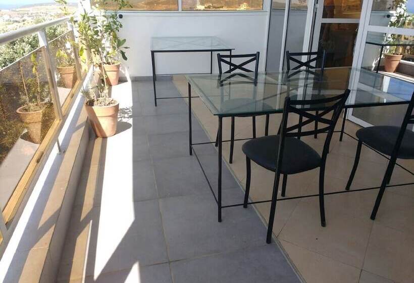 فندق Malak Tingis