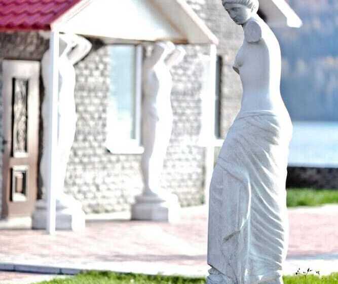 ホテル Olimp Village