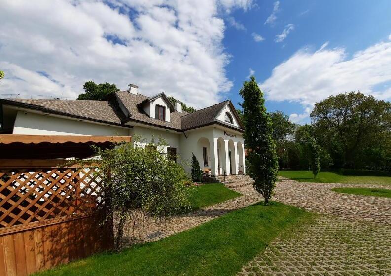 酒店 Pensjonat Dworek Polski