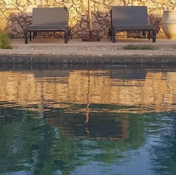 هتل روستایی Koheilan Oriental Lodge Farm