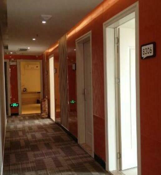 Thank Inn Chain Hotel Jiangxi Yichun Fengcheng Dongfanghong Avenue