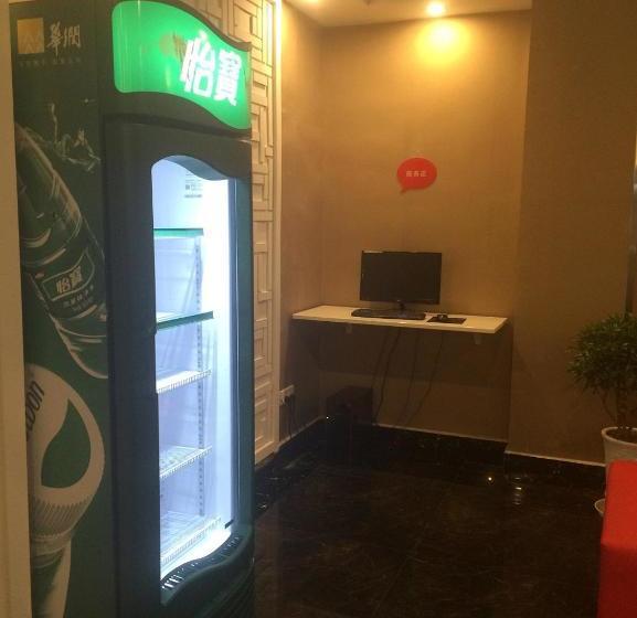 Thank Inn Chain Hotel Poyang Fengyue City