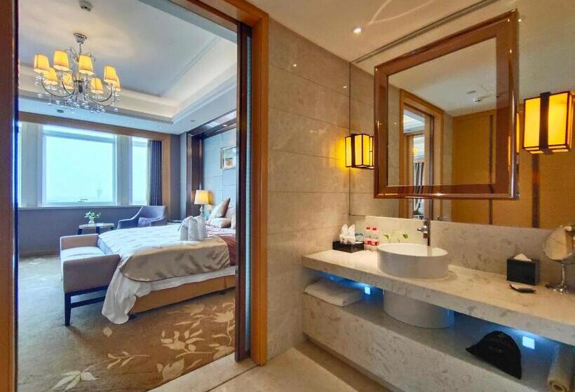 Отель Yangzhong Firth Jinling Grand