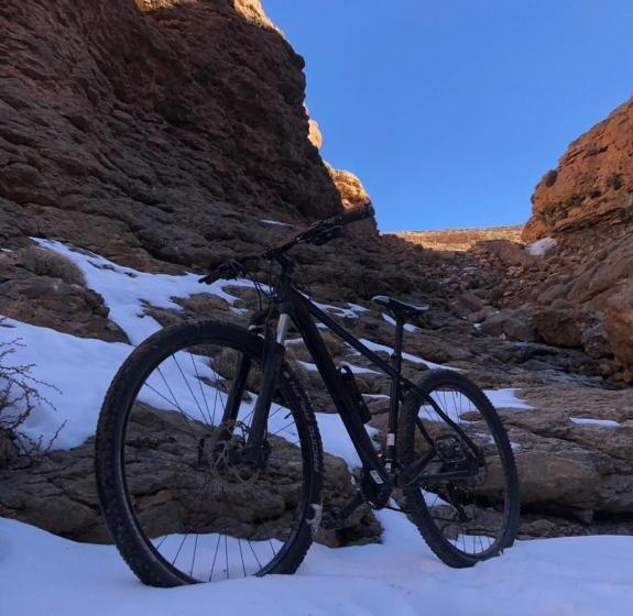 بنسيون Auberge Restaurant Afoud