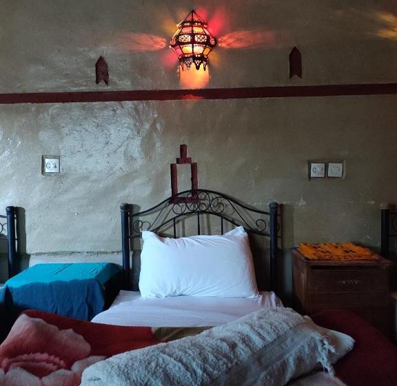 بنسيون Auberge Restaurant Afoud