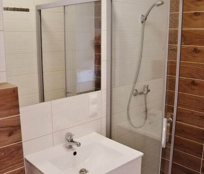 بنسيون Dom Gościnny Matex