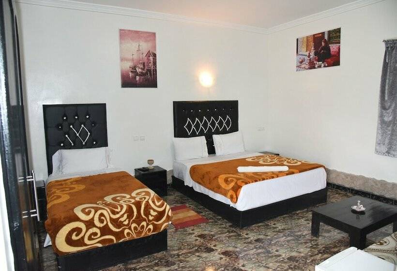 پانسیون Equinox