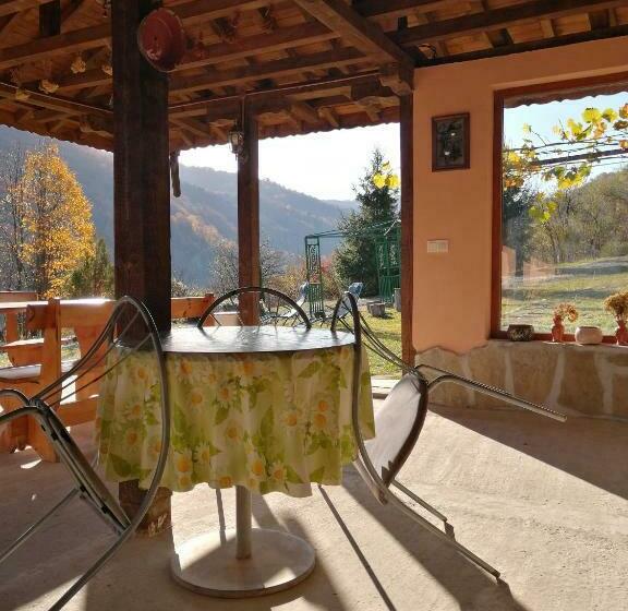 פנסיון Guest House Alfa Daniel