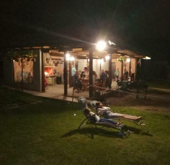 פנסיון Guest House Alfa Daniel