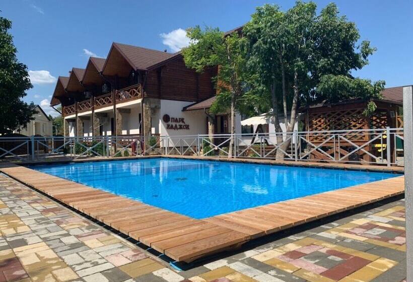 بنسيون Guest House Park Hadzhoh