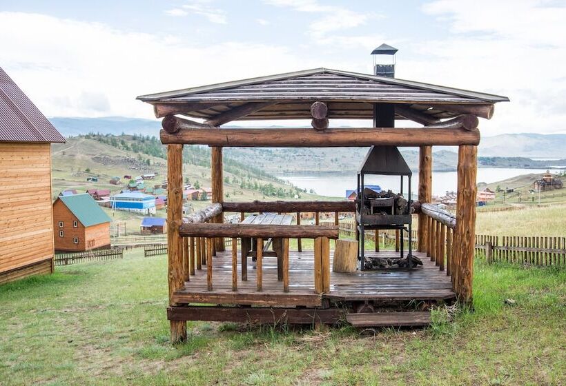 פנסיון Holiday Village Bayar