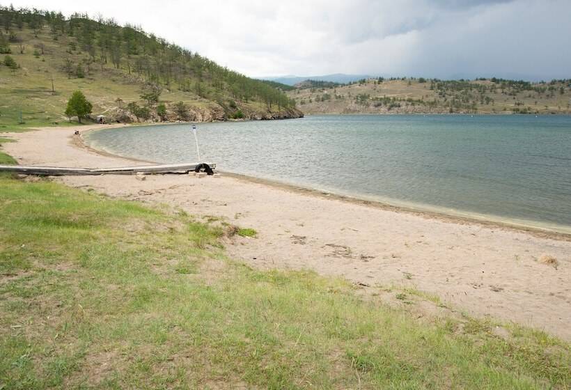 פנסיון Holiday Village Bayar