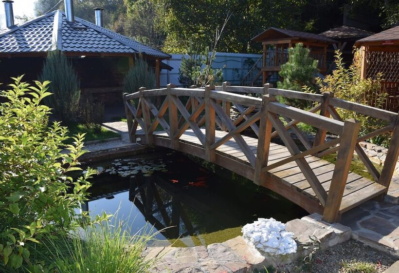 پانسیون Ryabinovie Busy Guest House