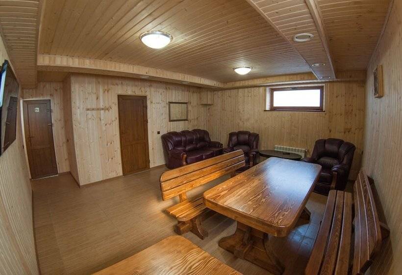 پانسیون Ryabinovie Busy Guest House