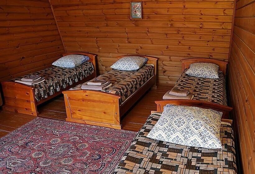 پانسیون Usadba Nabaimar