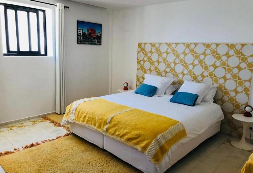 بنسيون Vila Bea