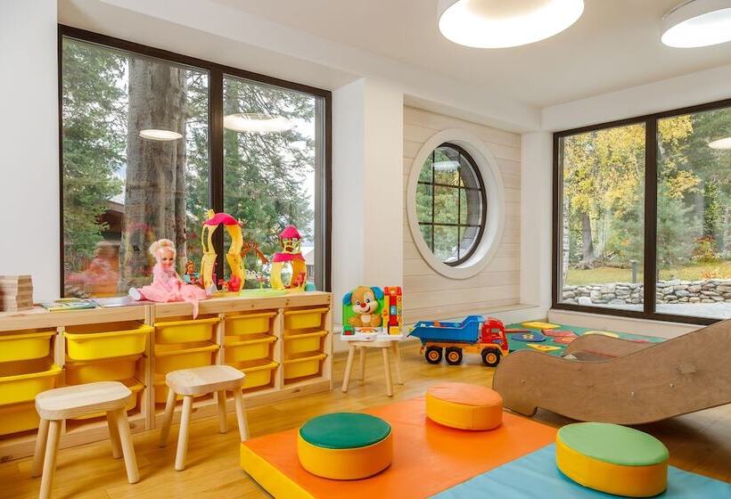 استراحتگاه Altay Village Teletskoe